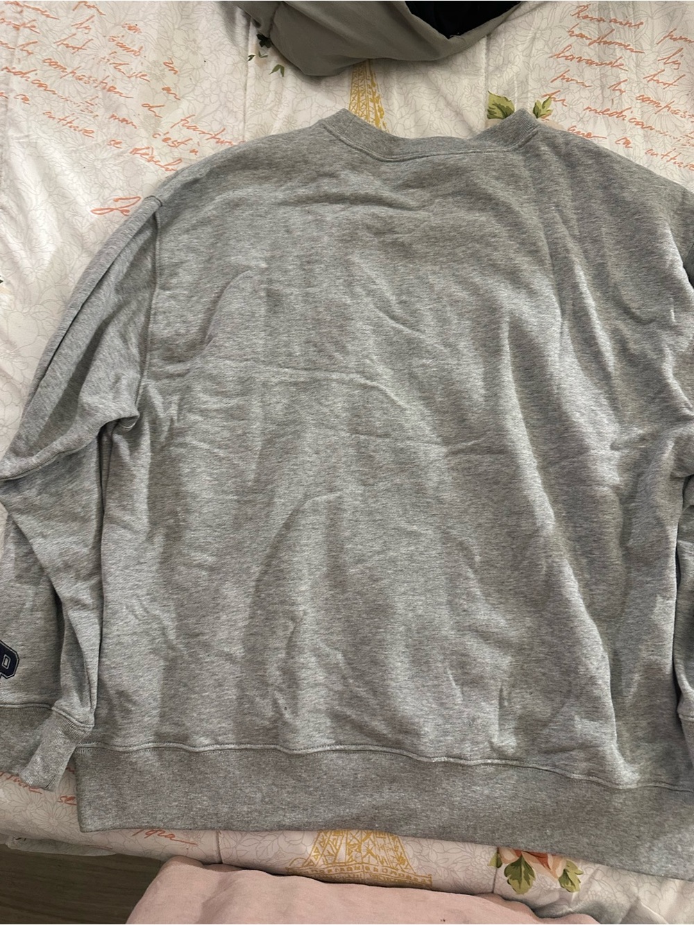 Sweater Subcategory Classification - Picture 3 of 3